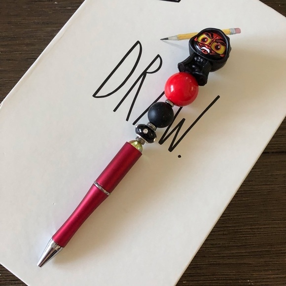 Disney Doorables: Star Wars: Darth Maul handmade beaded pen - Picture 2 of 3